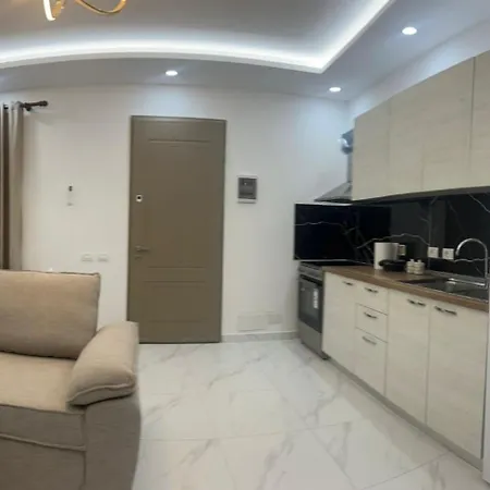 Apartment Kroni 2 *